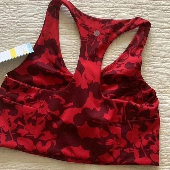 Zella - Picture 2 of 3